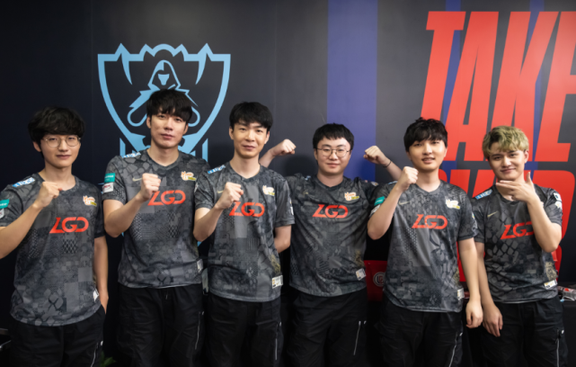 仅使双方各 仅使双方各