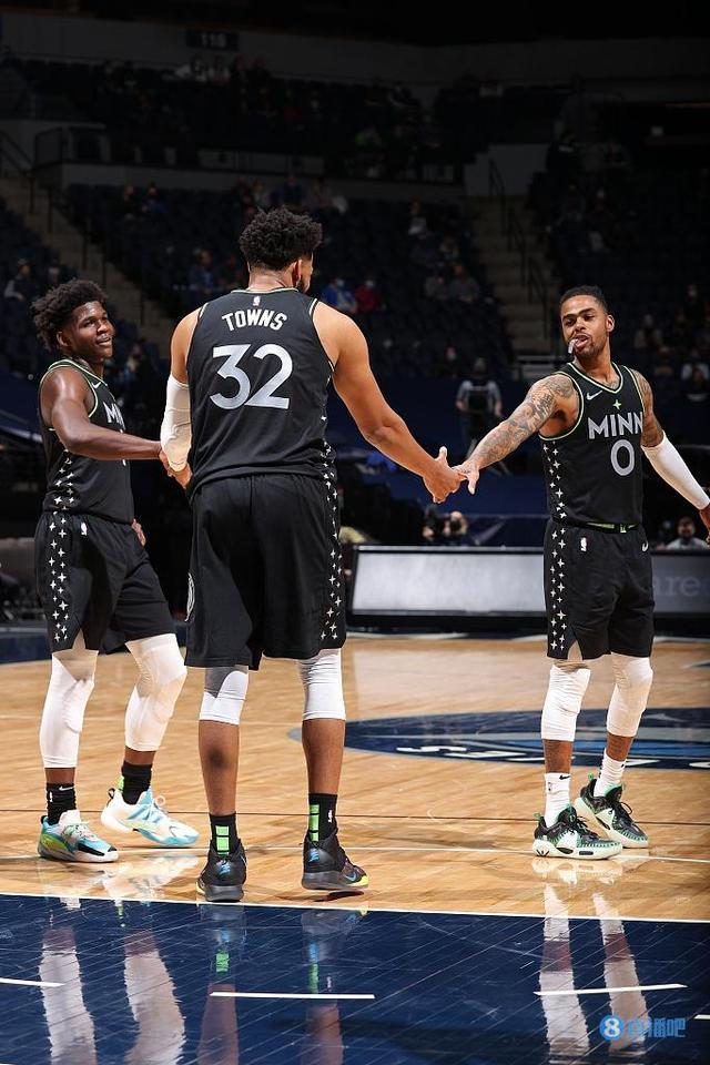 也为我们呈 也为我们呈