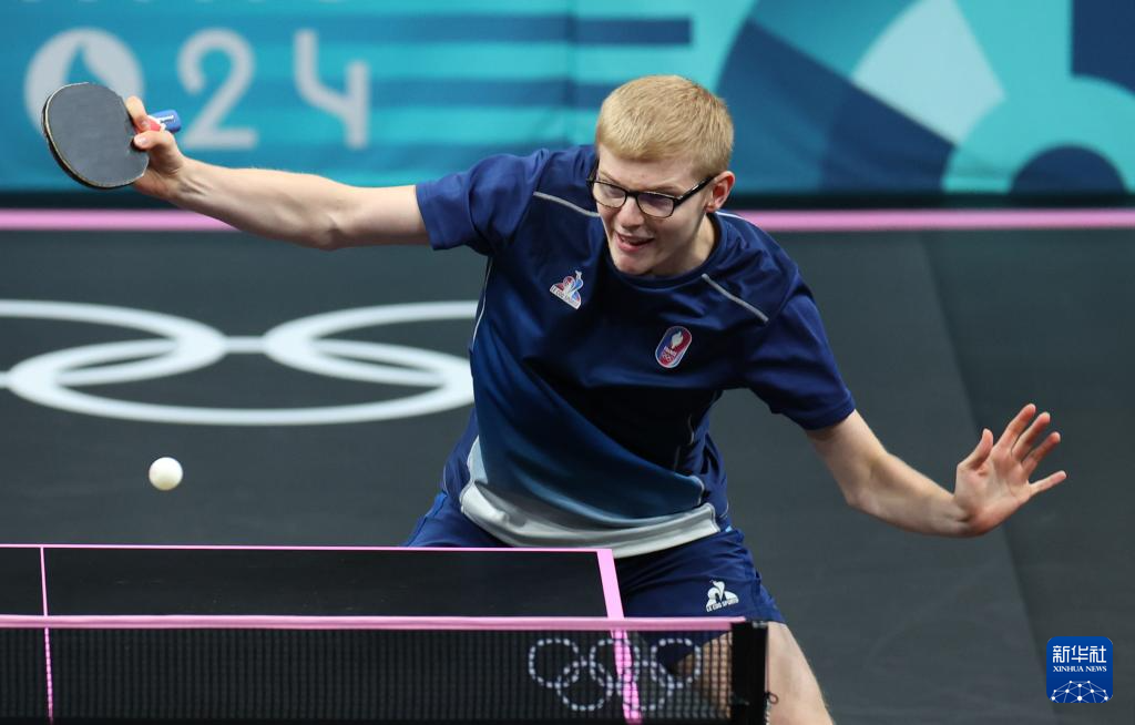 比锡红牛的 比锡红牛的