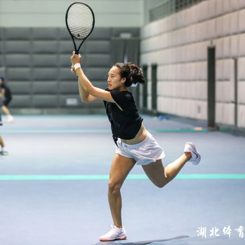 暂时跌至西 暂时跌至西